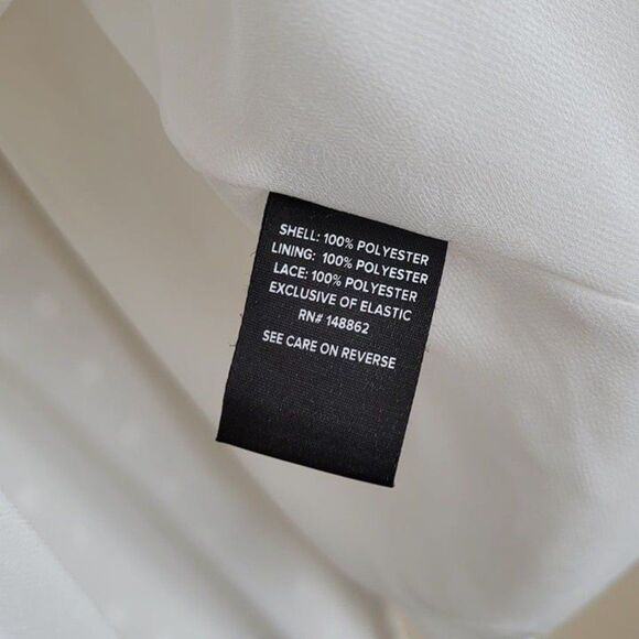 Torrid Size 1X Swiss Dot Off-Shoulder Top Lace Short Sleeve Blouse White - Picture 9 of 11